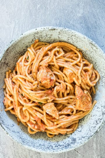 Slow Cooker Chicken Spaghetti - Budget Delicious