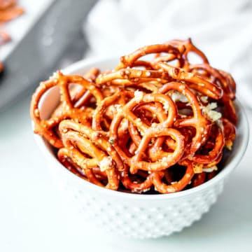 baked pretzels in a white bowl