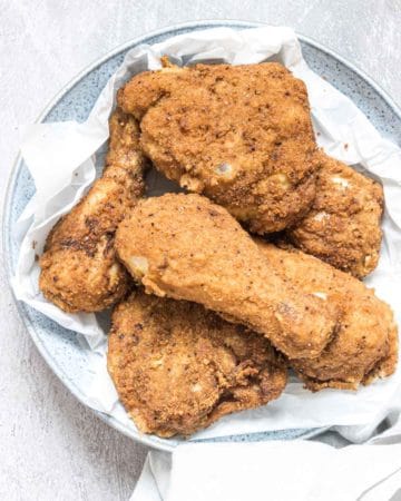 a plate filled with the finished reheat fried chicken in air fryer recipe