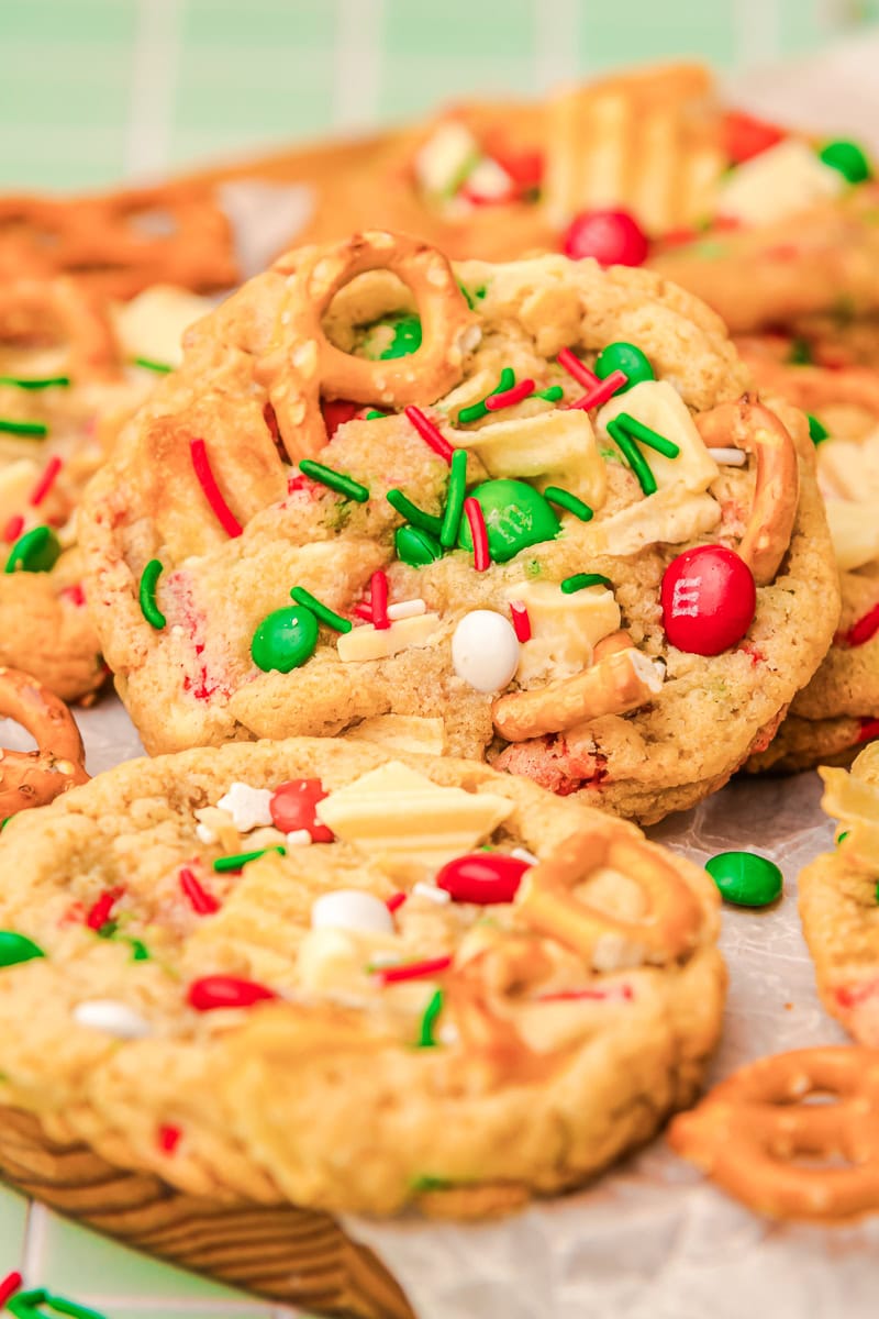 Christmas Kitchen Sink Cookies - Kitchen Sink Christmas Cookies